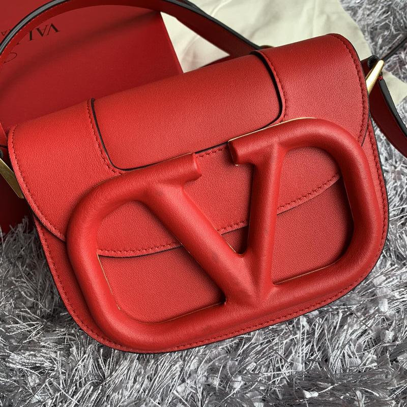 Valentino Shoulder Tote Bags VA0109 plain leather buckle red
